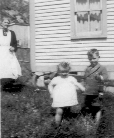 652: Bridget (Whelan) Norman at left, and her grandchildren Josephine &amp;amp; Michael Norman (circa 1950)  [courtesy of Julia (Carroll) Best]  - Bridget daughter of Patrick Whelan &amp;amp; Mary Joseph Dunphy, married Garrett Norman; Josephine and Michael  children of Patrick Norman &amp;amp; Anastasia Lambe